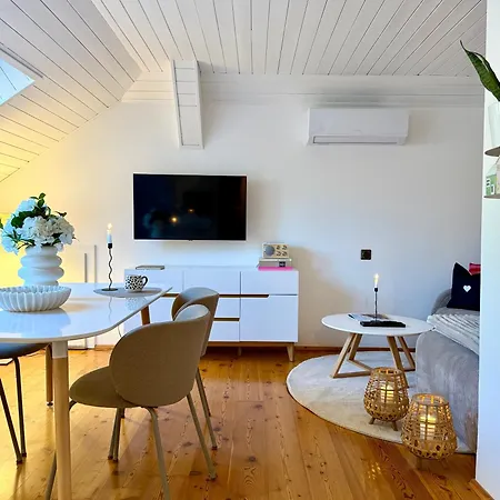 Apartmán Wulfenia - Klagenfurt - Private Sauna, Smart-tv, Air Conditioning, Free Parking *